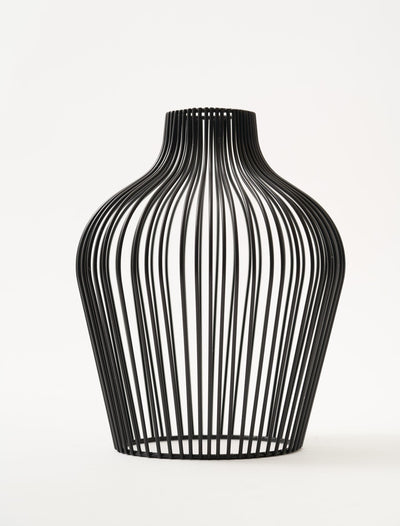 Mya Outline Vase - Black