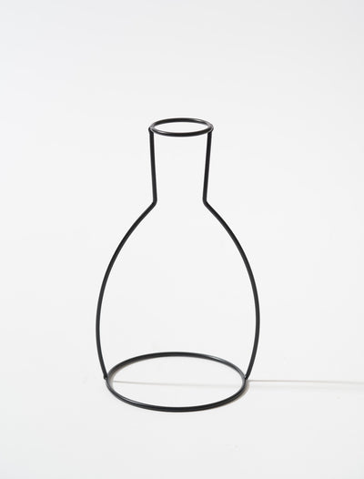Outline Vase no2 - Black