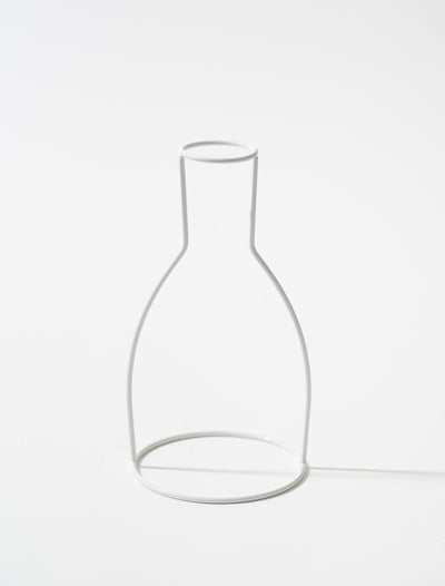 Outline Vase no2 - White